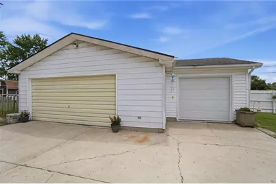 7612 Rothfield Drive, Dayton, OH 45424 - Photo 33