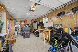 4800 Rolling St, Miami Township, OH 45439 - Photo 23