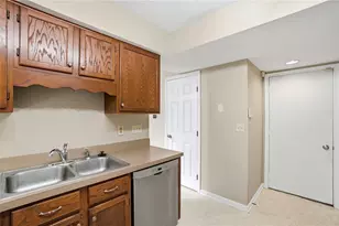 176 Queens Crossing, Washington Twp, OH 45458 - Photo 25