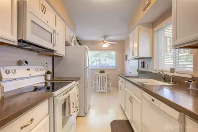639 Brookfield Road, Kettering, OH 45429 - Photo 7