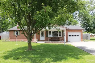 404 Winbigler St, Ansonia, OH 45303 - Photo 3