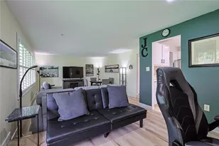 8910 Springrun Ln, Washington Twp, OH 45458 - Photo 17