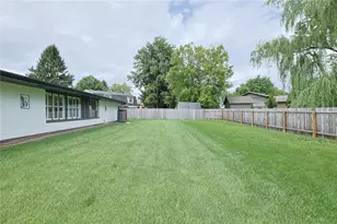 8910 Springrun Ln, Washington Twp, OH 45458 - Photo 41