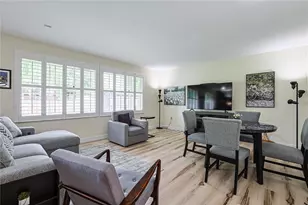 8910 Springrun Ln, Washington Twp, OH 45458 - Photo 7