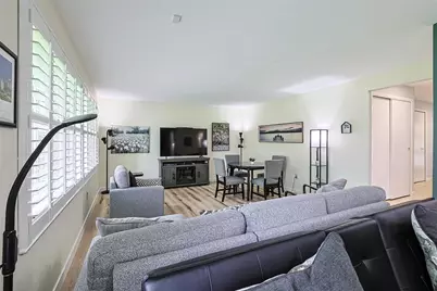 8910 Springrun Lane, Washington Twp, OH 45458 - Photo 9