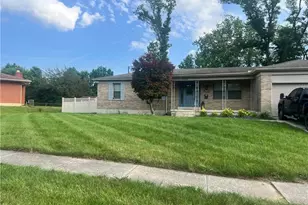 5212 Big Bend Dr, Jefferson Twp, OH 45417 - Photo 3