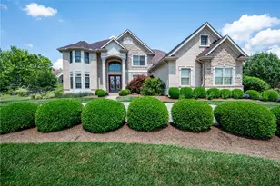 295 Hampton Pl, Xenia Twp, OH 45385 - Photo 3