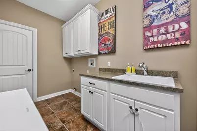 295 Hampton Place, Xenia Twp, OH 45385 - Photo 23