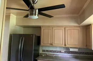 413 Majestic Dr, Dayton, OH 45417 - Photo 7