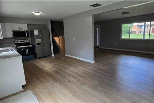 5880 Woodstone Dr, Trotwood, OH 45426 - Photo 5