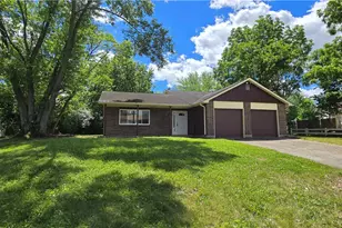 5880 Woodstone Dr, Trotwood, OH 45426 - Photo 1