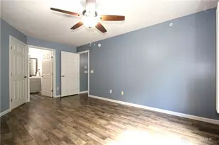 1349 Double Eagle Ct, Turtlecreek Twp, OH 45036 - Photo 15