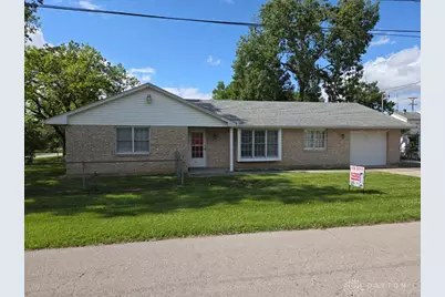 4777 Dawnwood Drive, Clayton, OH 45415 - Photo 1