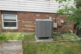 5778 Waynegate Rd, Huber Heights, OH 45424 - Photo 13