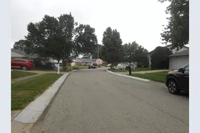 5778 Waynegate Road, Huber Heights, OH 45424 - Photo 9