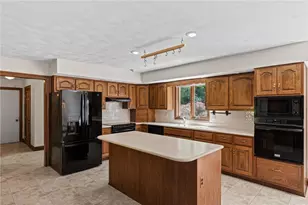 365 Twelve Oaks Trail, Beavercreek, OH 45434 - Photo 17