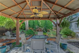 360 East Dr, Oakwood, OH 45419 - Photo 39