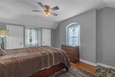 360 East Drive, Oakwood, OH 45419 - Photo 23