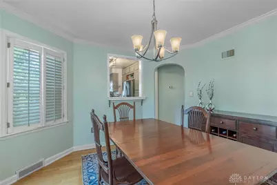360 East Drive, Oakwood, OH 45419 - Photo 9