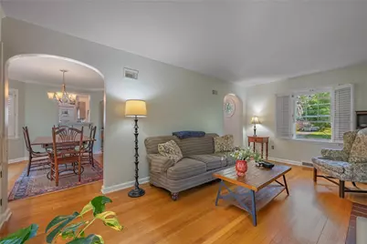 360 East Drive, Oakwood, OH 45419 - Photo 5