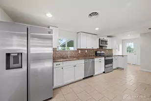 309 N Gebhart Church Rd, Miamisburg, OH 45342 - Photo 9