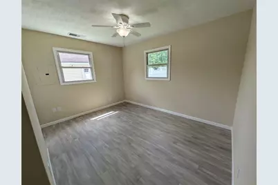 2407 Selby Place, Kettering, OH 45420 - Photo 13