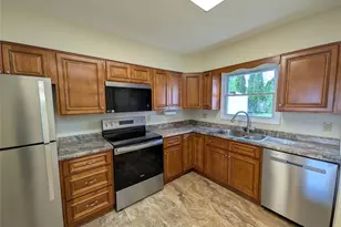 2407 Selby Pl, Kettering, OH 45420 - Photo 11