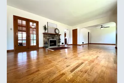 1303 Croydon Road, Troy, OH 45373 - Photo 3