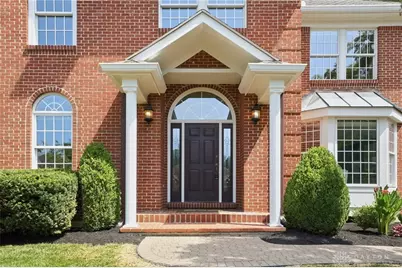 1037 Thicket Walk, Washington Twp, OH 45429 - Photo 3