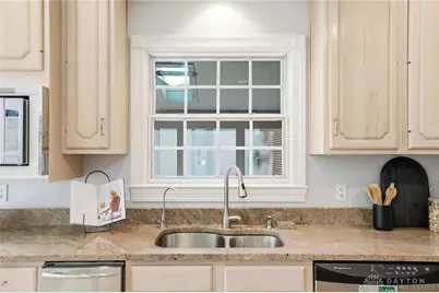 1037 Thicket Walk, Washington Twp, OH 45429 - Photo 23