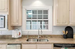 1037 Thicket Walk, Washington Twp, OH 45429 - Photo 23