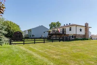 1000 Greenob Drive, Englewood, OH 45322 - Photo 35