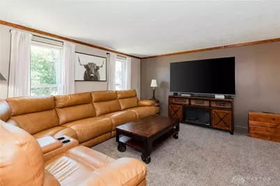 1000 Greenob Drive, Englewood, OH 45322 - Photo 7