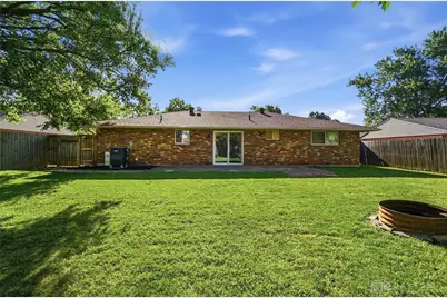 7329 Kirkview Drive, Huber Heights, OH 45424 - Photo 25