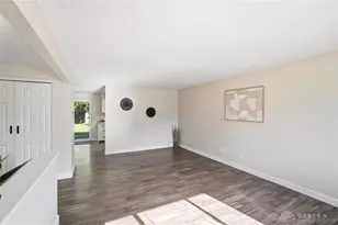 7329 Kirkview Dr, Huber Heights, OH 45424 - Photo 3