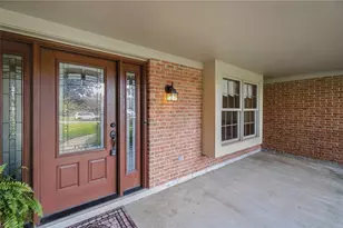 3786 E Maple Grove Ln, Beavercreek, OH 45440 - Photo 3