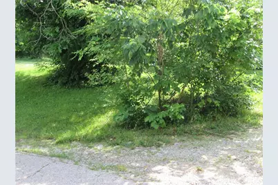 1460 Olt Rd Ext Road, Jefferson Twp, OH 45417 - Photo 13