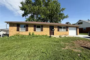 7619 Bassett Dr, Huber Heights, OH 45424 - Photo 9