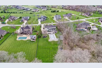 1784 Grand Cypress Boulevard, Clear Creek Township, OH 45068 - Photo 7