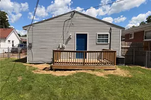2142 Gipsy Dr, Dayton, OH 45414 - Photo 3