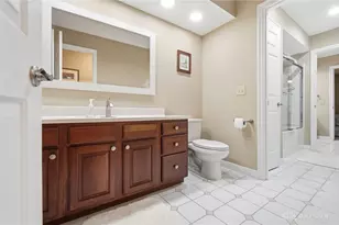 9301 Patriot Woods Ct, Washington Twp, OH 45458 - Photo 63