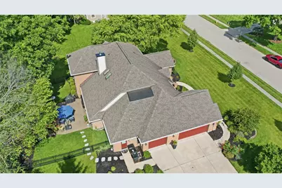 9301 Patriot Woods Court, Washington Twp, OH 45458 - Photo 5