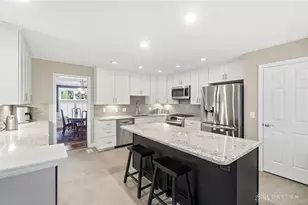 9301 Patriot Woods Ct, Washington Twp, OH 45458 - Photo 19