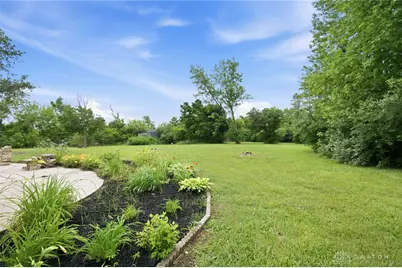 8196 Westbrook Road, Brookville, OH 45309 - Photo 37