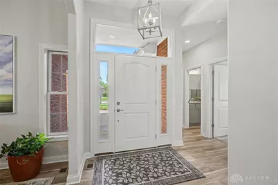 884 St Simons Lane, Centerville, OH 45458 - Photo 5