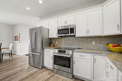 884 St Simons Lane, Centerville, OH 45458 - Photo 13