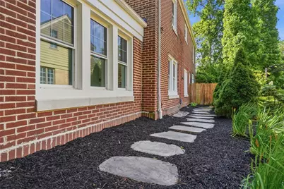 2101 Far Hills Avenue, Oakwood, OH 45419 - Photo 65