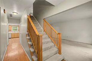 4140 Beech Tree Ct, Dayton, OH 45424 - Photo 7