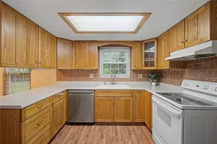 4140 Beech Tree Ct, Dayton, OH 45424 - Photo 17