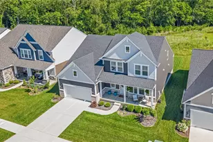 5222 Greenview Ln, Turtlecreek Twp, OH 45036 - Photo 7